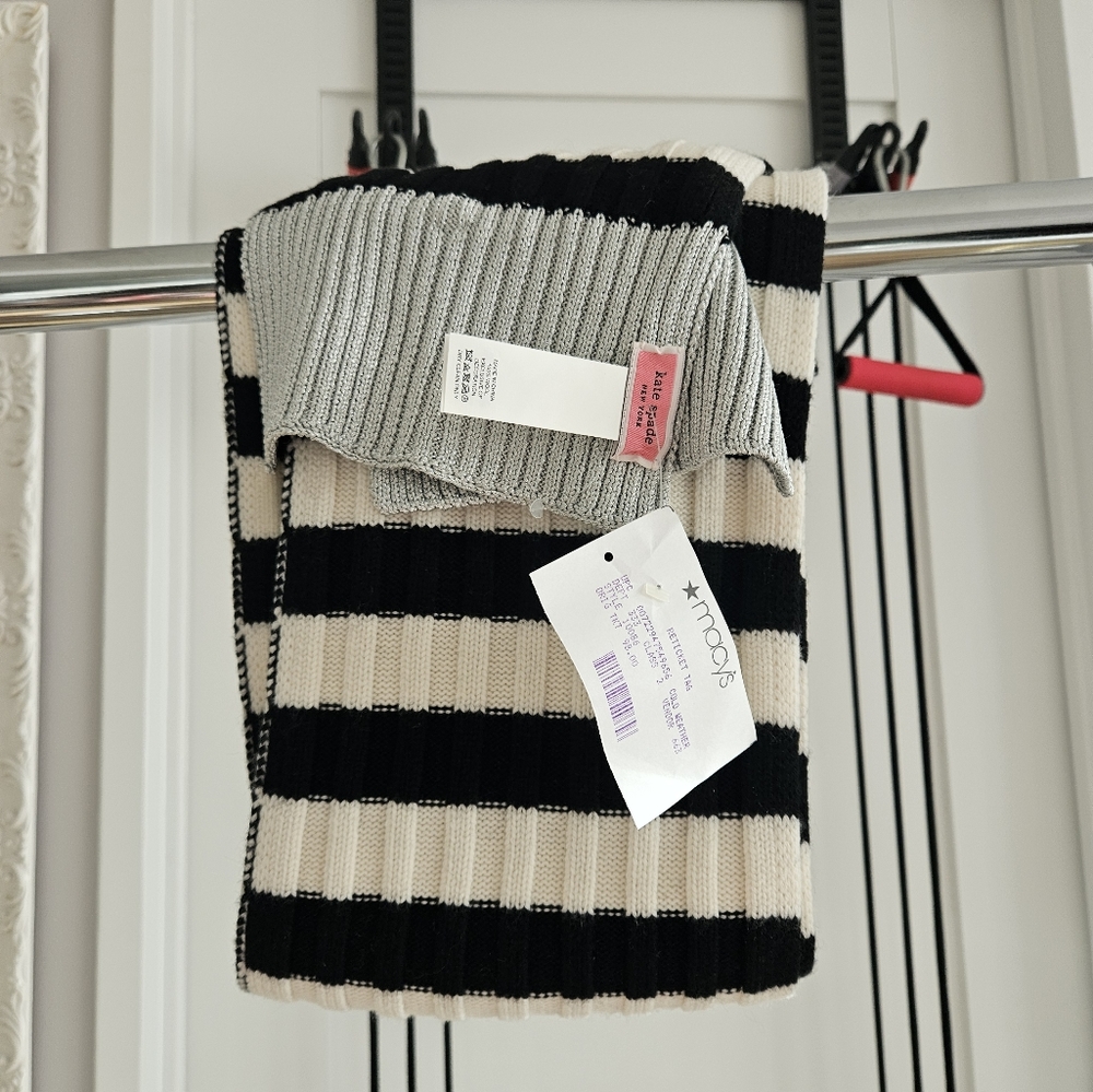 Kate Spade Scarf - Picture 3 of 6